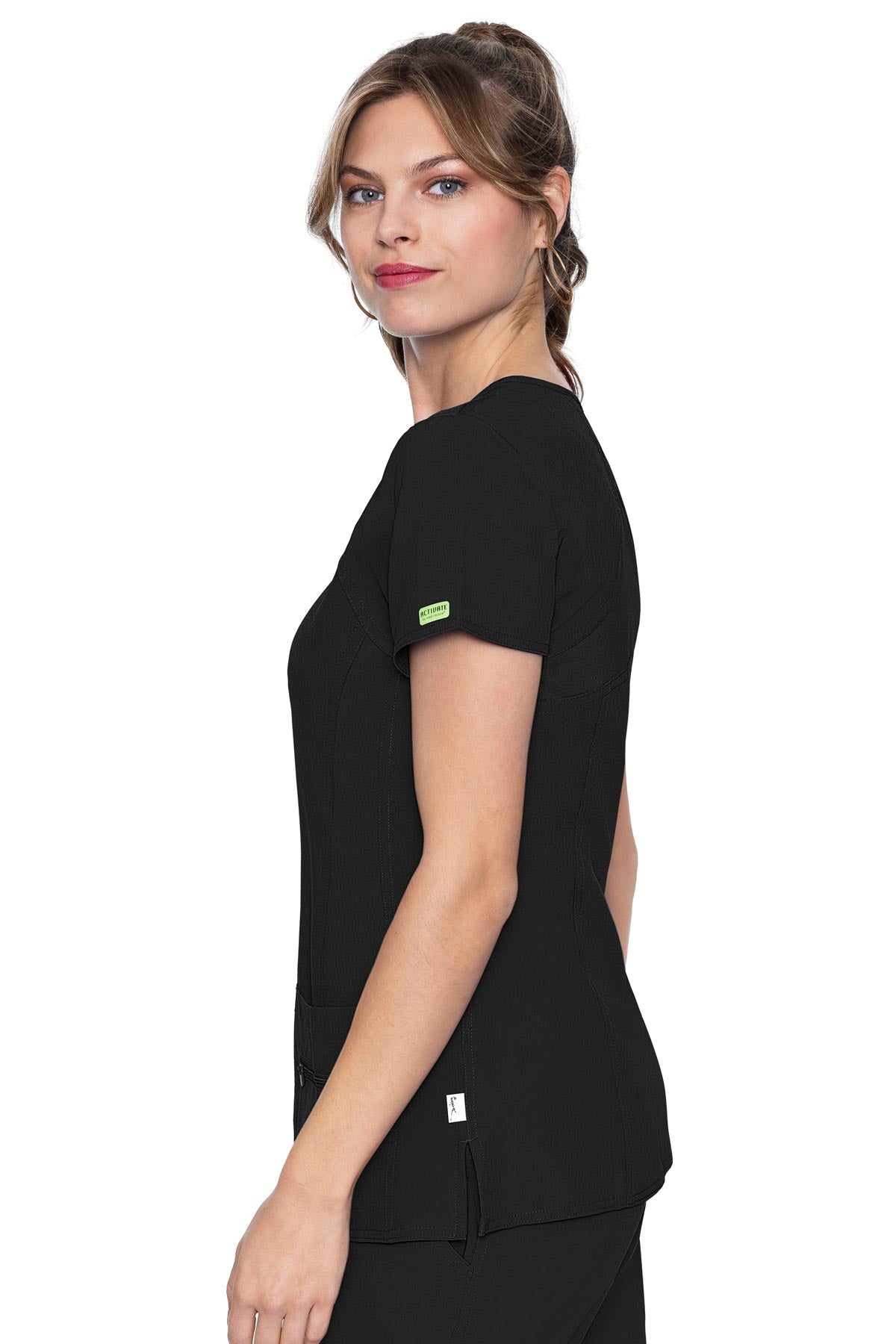 بلوزة Med Couture Activate برقبة على شكل حرف V Racerback 8416